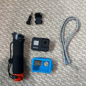 GoPro Action Camera HERO 8 with Accessories